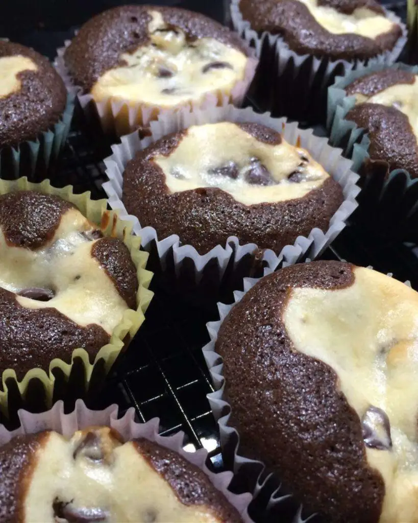 Topsy Turvy Cupcakes